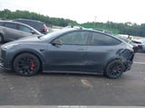 Tesla Model Y Long Range Dual Motor All-Wheel Drive 5YJYGDEE0MF258469 photo
