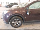 Toyota Rav4 Xle 2T3RFREV8JW752377 снимка