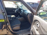 Kia Soul KNDJN2A29E7050220 снимка
