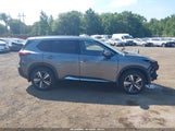 Nissan Rogue Platinum Intelligent Awd JN8BT3DD6NW270499 fotografie