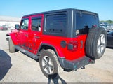 Jeep Wrangler Unlimited Sahara 4X4 1C4HJXEN2JW142037 снимка