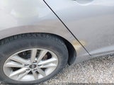 Hyundai Sonata Se 5NPE24AF4FH138047 снимка