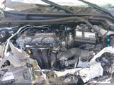 Toyota Corolla Le JTDEPRAE6LJ030361 снимка
