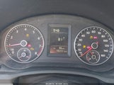 Volkswagen Jetta Limited Edition 3VWRZ7AJ5AM129411 photo
