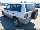 Toyota Rav4 JT3GP10V2W7040659 снимка
