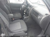 Jeep Patriot Sport/North 1J4NT2GB2AD660352 fotografie