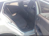 Toyota Prius Le JTDKARFU1K3084710 снимка