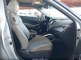 Hyundai Veloster Base W/Gray KMHTC6AD2CU055065 снимка