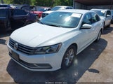 Volkswagen Passat 1.8T S 1VWAT7A36HC009936 снимка