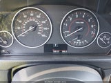 BMW 330I WBA8B9G57JNU98752 снимка