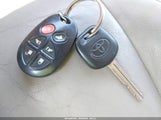 Toyota Sienna Xle 5TDZA22C74S063350 снимка