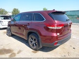 Toyota Highlander Le Plus 5TDBZRFH4JS873667 снимка