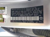 Toyota Corolla Le 2T1BU4EE9AC508144 снимка