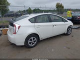 Toyota Prius Three JTDKN3DU5E1754960 fotografie