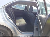 Toyota Corolla Le 5YFBURHE4JP841540 снимка