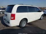 Chrysler Town & Country Touring 2A8HR54P68R833910 fotografie