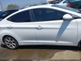 Hyundai Elantra Limited 5NPDH4AE5DH168981 снимка