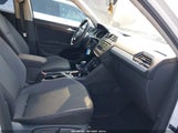 Volkswagen Tiguan 2.0T S 3VV0B7AX6JM119959 fotografie