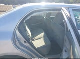Toyota Corolla Le 2T1BU4EE9AC488395 fotografie