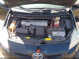 Toyota Prius Three JTDKN3DU1B0261875 снимка