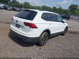 Volkswagen Tiguan 2.0T S 3VV1B7AXXNM015548 снимка