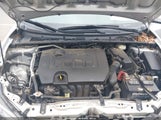 Toyota Corolla Le 5YFBURHE0JP843611 снимка