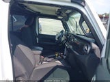 Jeep Wrangler Unlimited Sahara 1C4HJXEG7KW589112 снимка