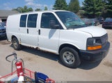 Chevrolet Express Work Van 1GCFG15XX81227980 снимка