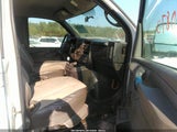 Chevrolet Express Work Van 1GCFG15XX81227980 снимка