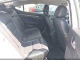 Hyundai Elantra Limited 5NPD84LF1HH036652 снимка