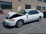 Toyota Camry Le JT2BG22K7Y0530341 снимка