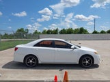 Toyota Camry Le 4T1BF1FK6DU234174 снимка