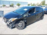 Toyota Prius Three JTDKN3DU1D1686753 снимка