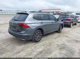 Volkswagen Tiguan 3VV3B7AX8KM077440 снимка