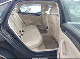 Volkswagen Passat 1.8T Se 1VWBT7A33EC067602 снимка