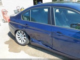 BMW 320I xDrive WBA8E5G58JNV03120 снимка