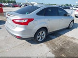 Ford Focus Se 1FAHP3F20CL370589 снимка