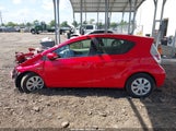 Toyota Prius C Two JTDKDTB32C1521550 снимка