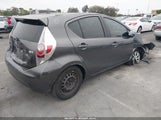 Toyota Prius C Two JTDKDTB35D1545617 снимка