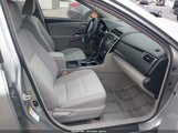 Toyota Camry Le 4T1BF1FK6HU806222 снимка