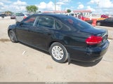 Volkswagen Passat 1.8T S 1VWAS7A31EC030319 снимка
