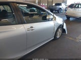 Toyota Prius Two JTDKBRFU1G3011339 снимка
