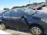 Toyota Prius C Two JTDKDTB39G1119952 снимка