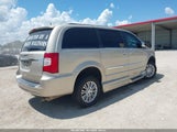Chrysler Town & Country Touring-L 2C4RC1CG2DR614993 fotografie