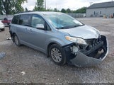 Toyota Sienna Xle V6 8 Passenger 5TDYK3DC5DS402358 снимка
