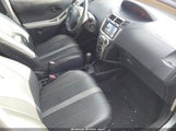 Toyota Yaris JTDKT903495253806 photo