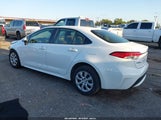 Toyota Corolla Le JTDEPMAE7MJ124091 снимка