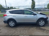 Toyota Rav4 Le JTMBFREV2FJ024979 снимка