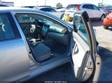 Toyota Camry Le 4T4BE46K99R100227 снимка