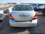 Nissan Versa 1.8S 3N1BC1AP8BL397628 снимка